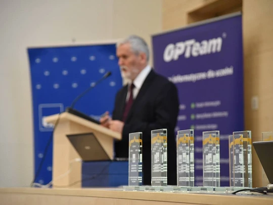 Złota Klamra Uniwersytetu Rzeszowskiego dla OPTeam SA